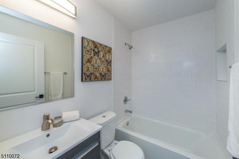 112 Jackson Ave, Wayne, NJ 07470 photo 21