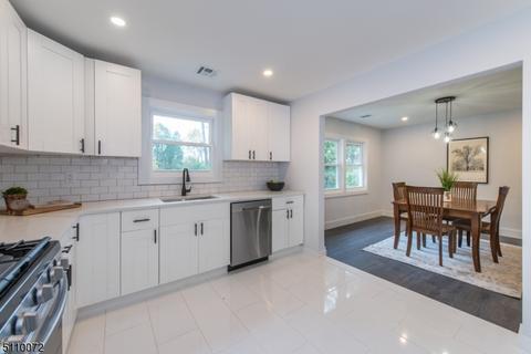 112 Jackson Ave, Wayne, NJ 07470 photo 12
