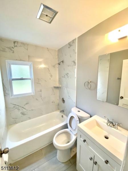 217 Harris Ave, Middlesex, NJ 08846 photo 5