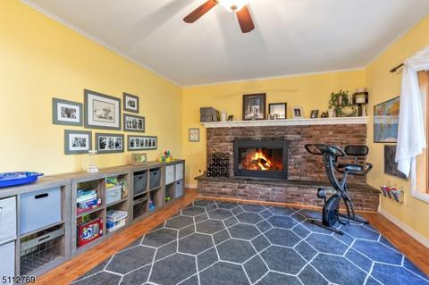20 Hampton Dr, Berkeley Heights, NJ 07922 photo 4