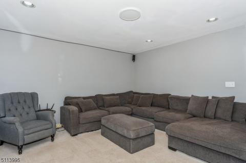 806 Grandview St, Middlesex, NJ 08846 photo 8