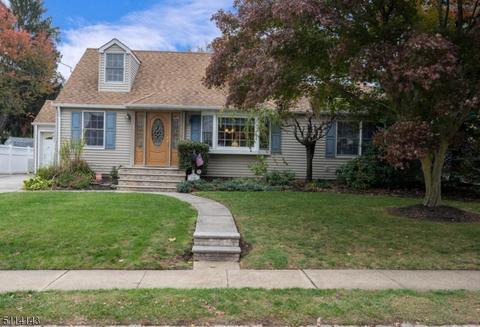 166 Echo Ave, Edison, NJ 08837 photo 1
