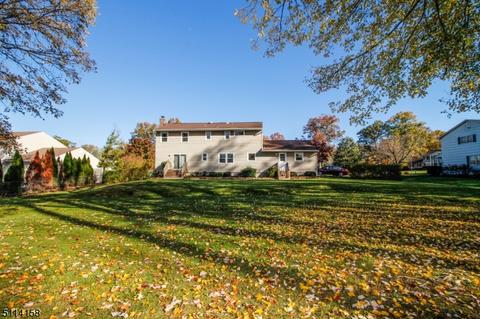 27 Cheryl Rd, Montville Twp., NJ 07058 photo 4