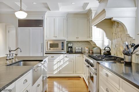 86 Larned Rd, Summit, NJ 07901 photo 9