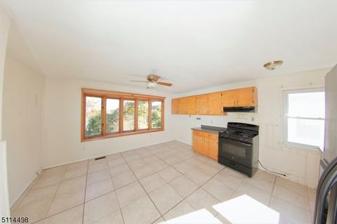 11 Audrey Pl, Dover, NJ 07801 photo 6