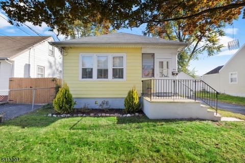 326 1st St, Middlesex, NJ 08846 photo 2