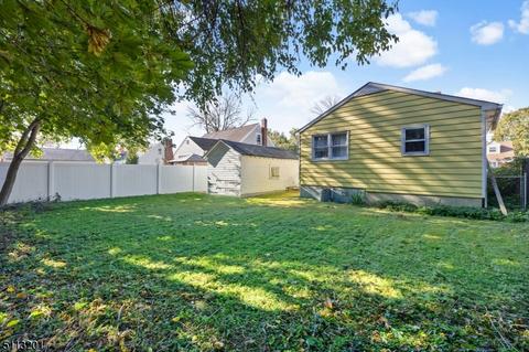 326 1st St, Middlesex, NJ 08846 photo 10