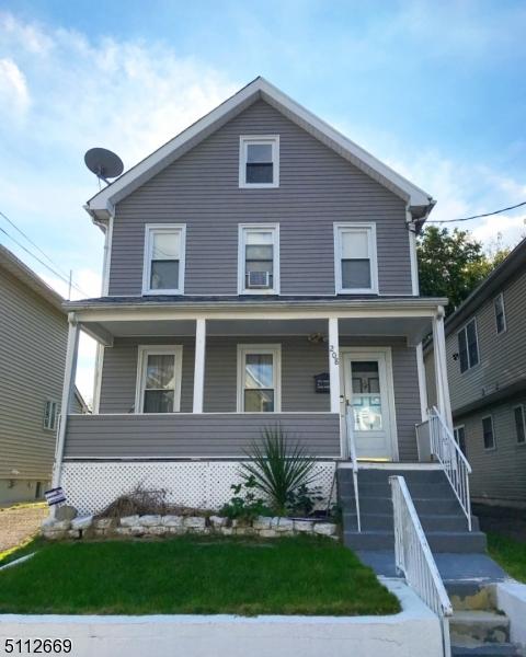208 Spooner Ave, Plainfield, NJ 07060 photo 1