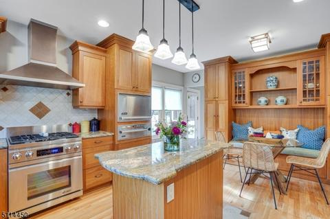 66 Locust Ave, Millburn, NJ 07041 photo 11