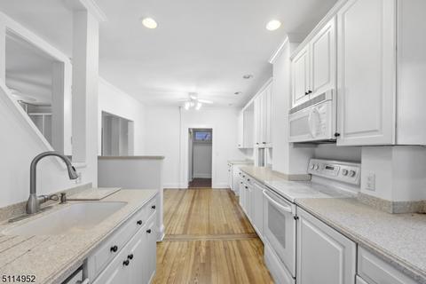 77 Park Ave, Berkeley Heights, NJ 07922 photo 7