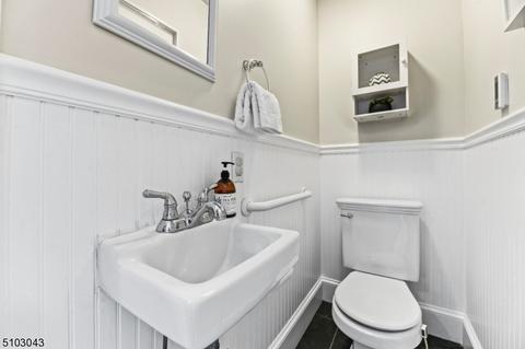 29 Sunset Dr, Millburn, NJ 07041 photo 11