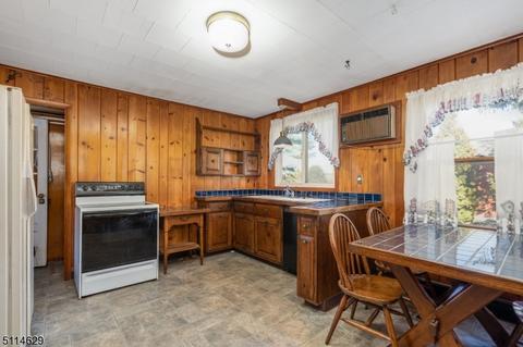 30 Wells Ave, Hampton, NJ 08827 photo 2