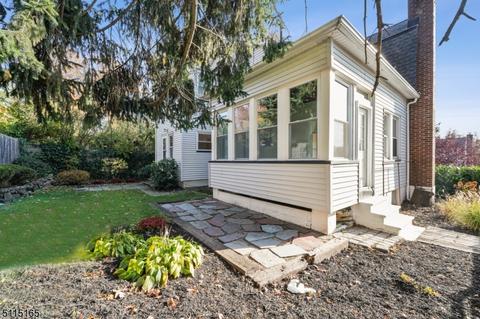 73 Myrtle Ave, Millburn, NJ 07041 photo 24