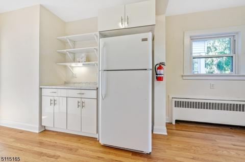 73 Myrtle Ave, Millburn, NJ 07041 photo 19