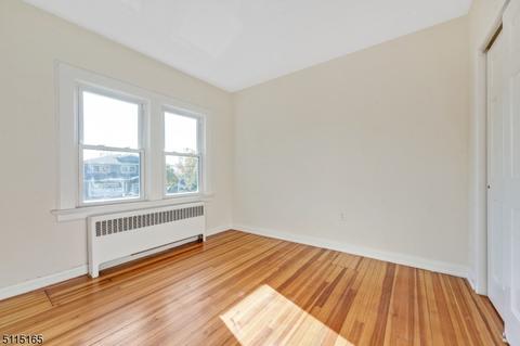 73 Myrtle Ave, Millburn, NJ 07041 photo 14