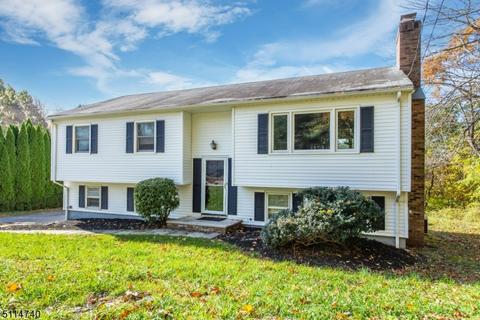 36 Hillside Rd, Hackettstown, NJ 07840 photo 3