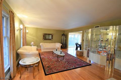 32 Perera Ave, Wayne, NJ 07470 photo 3