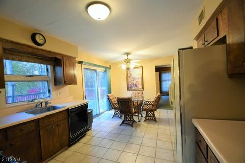 32 Perera Ave, Wayne, NJ 07470 photo 10