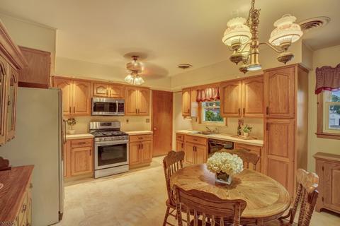 101 4th St, Middlesex, NJ 08846 photo 11