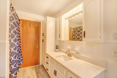 101 4th St, Middlesex, NJ 08846 photo 17