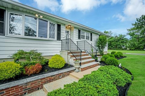 101 4th St, Middlesex, NJ 08846 photo 3