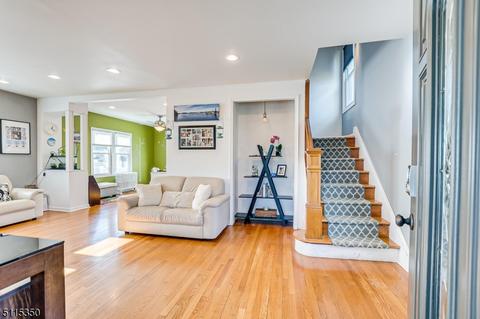 55 Barton St, Edison, NJ 08837 photo 5