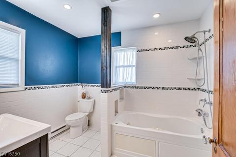 55 Barton St, Edison, NJ 08837 photo 22