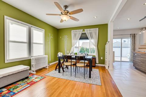 55 Barton St, Edison, NJ 08837 photo 10