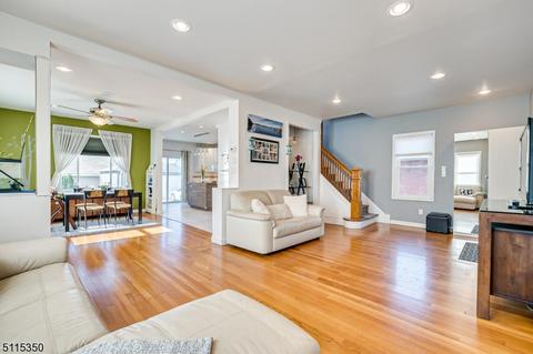 55 Barton St, Edison, NJ 08837 photo 9