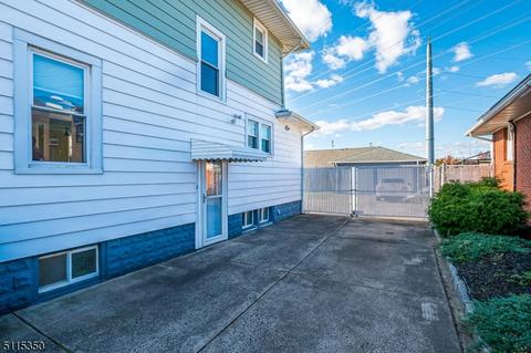 55 Barton St, Edison, NJ 08837 photo 32