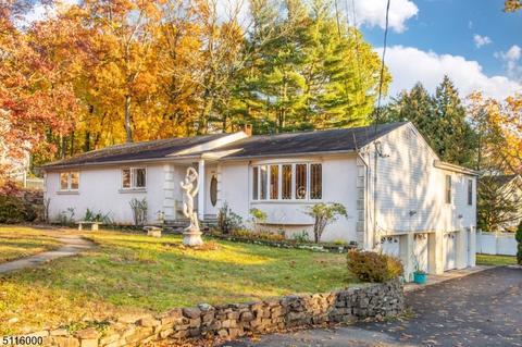 210 Alps Rd, Wayne, NJ 07470 photo 1