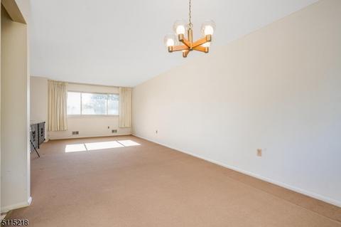 5 Hillside Dr, Clinton, NJ 08809 photo 10