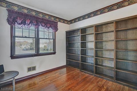 134 Benart Pl, Middlesex, NJ 08846 photo 17