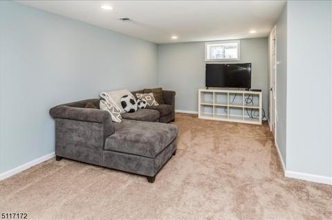 85 Berkeley Cir, Basking Ridge, NJ 07920 photo 19