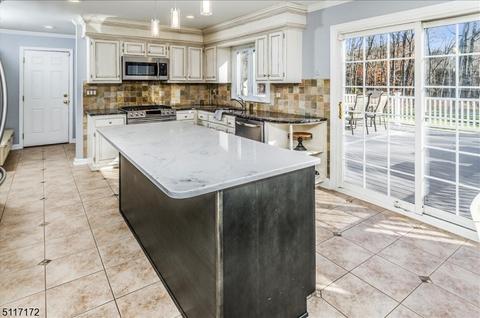 85 Berkeley Cir, Basking Ridge, NJ 07920 photo 7