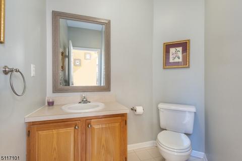 5 Noa Ct, Hackettstown, NJ 07840 photo 16