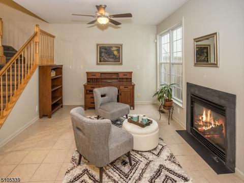 52 Arrowgate Dr, Randolph, NJ 07869 photo 12
