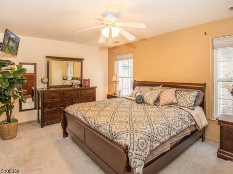 52 Arrowgate Dr, Randolph, NJ 07869 photo 18