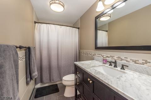 19 Devonshire Ter, Flanders, NJ 07836 photo 17