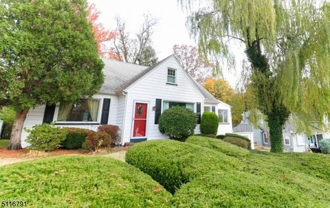 323 Wayne Ter, Union, NJ 07083 photo 1