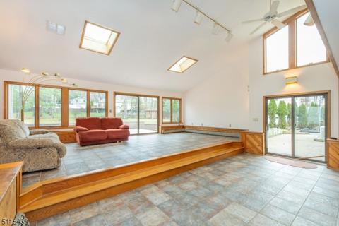 3 Wedgewood Dr, Wayne, NJ 07470 photo 19