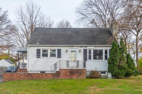 540 Riverside Dr, Wayne, NJ 07470 photo 1