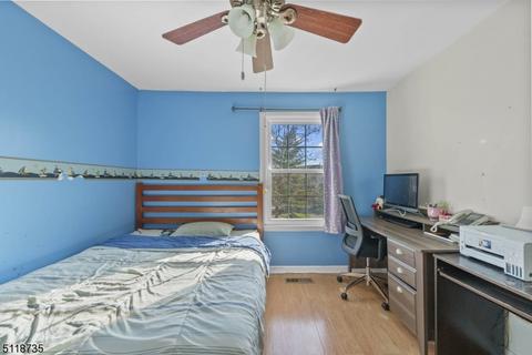 4302 Spring Brook Dr, Edison, NJ 08820 photo 32