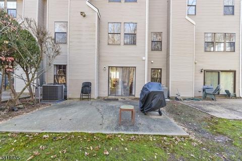 4302 Spring Brook Dr, Edison, NJ 08820 photo 40