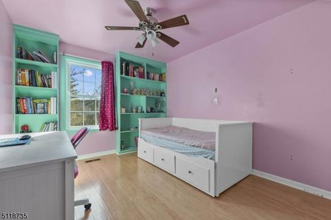4302 Spring Brook Dr, Edison, NJ 08820 photo 31