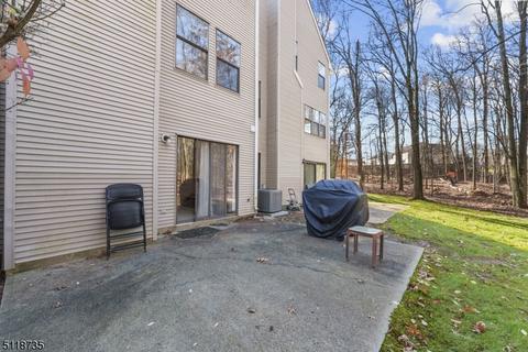 4302 Spring Brook Dr, Edison, NJ 08820 photo 39