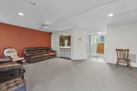 4302 Spring Brook Dr, Edison, NJ 08820 photo 36
