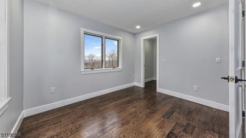 224 Mohawk Trl, Wayne, NJ 07470 photo 18