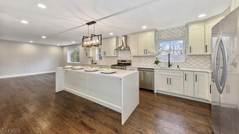 224 Mohawk Trl, Wayne, NJ 07470 photo 10