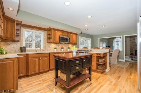 2 Litton Rd, Flemington, NJ 08822 photo 17